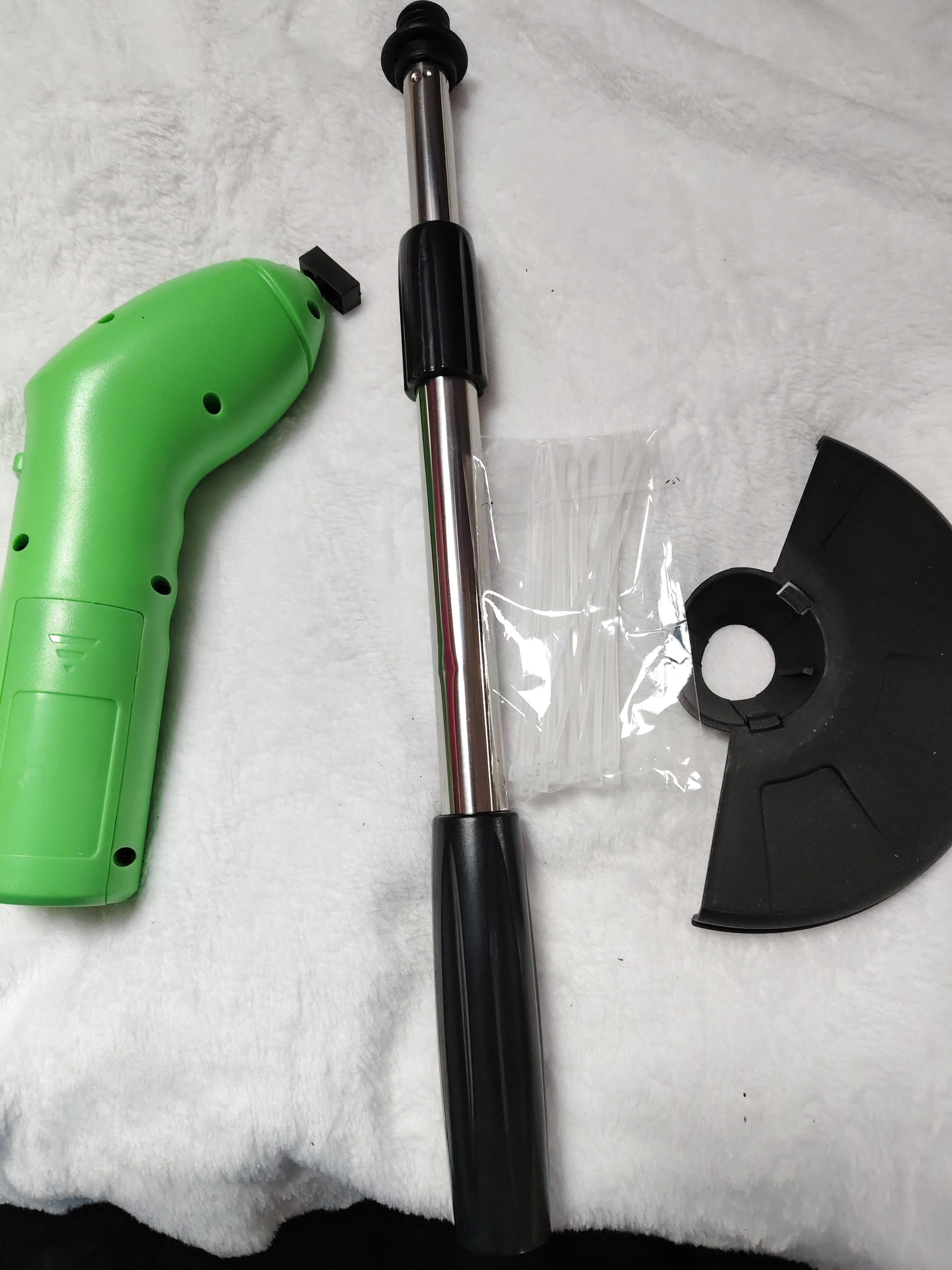 Factory Direct Sales Lawn Mower Mini Cordless Flower Trimming Garden Gadgets Orchard Lawn Mower Weed Weeding Machine